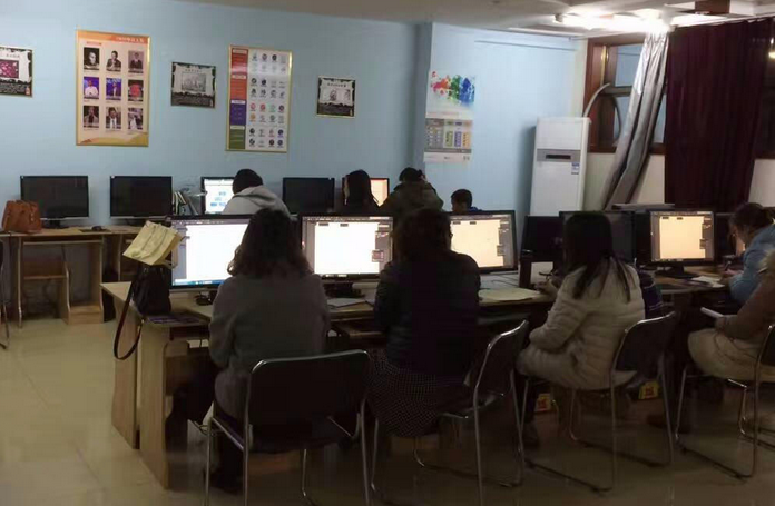 中公优学校上课