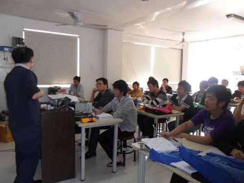 杭州华力电脑维修培训学校