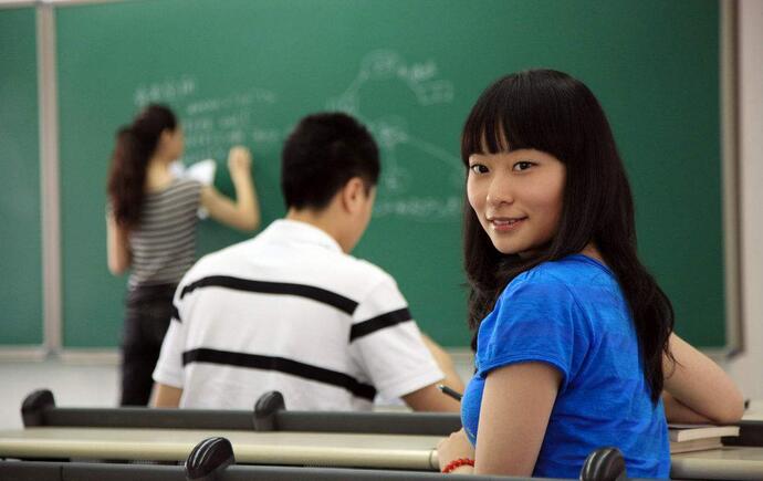 从中英教育大比拼看中外教育到底有何不同