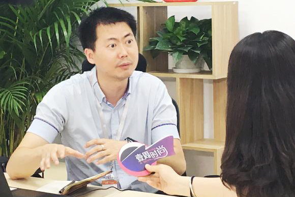 记者采访