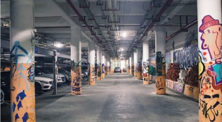 演员经纪汇停车场