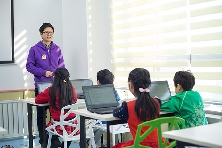 南京童程童美教室环境