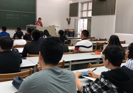 北京北外国际教育上课教室环境