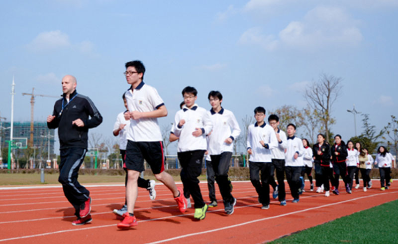 为内地学子提供以国际教育为蓝图的双语学习环境