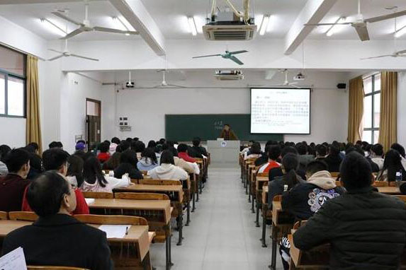 课堂学习气氛