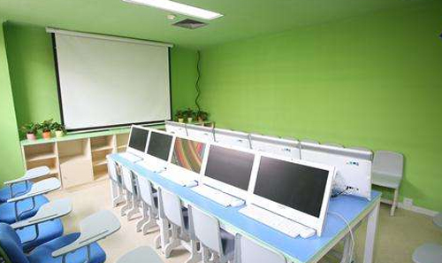 童程童美教学环境