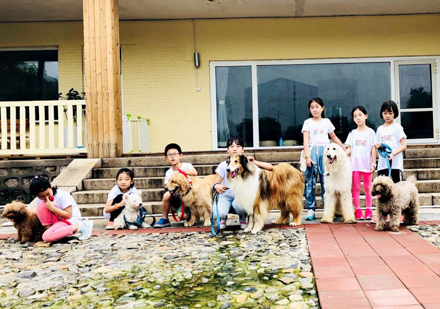 北京绿骑士欢乐萌宠主题营活动图