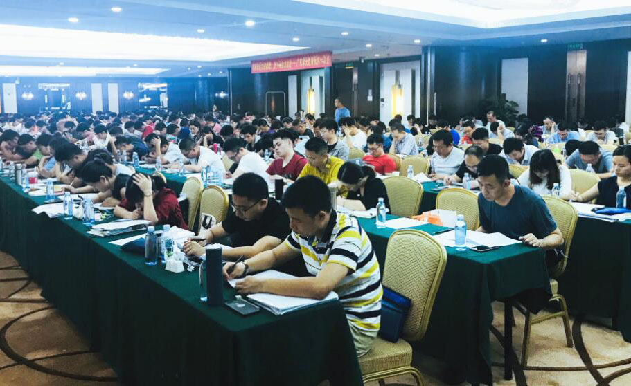 上海学天教育课堂气氛