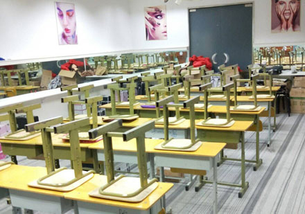 北京艾尼斯美妆学校教室环境