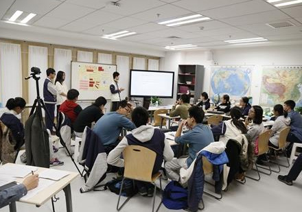 北京十一学校国际部上课场景