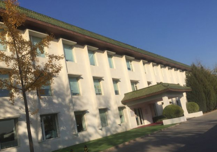 北京启明星双语学校教学楼环境