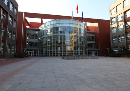 北京新英才学校校园环境