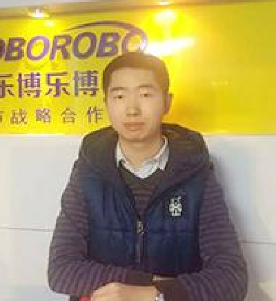 乐博乐博机器人编程杨继达老师