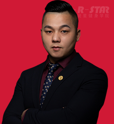 李文龙