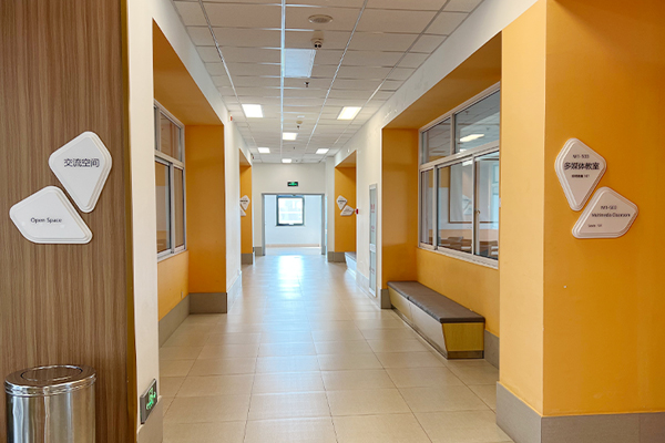 机构走廊环境