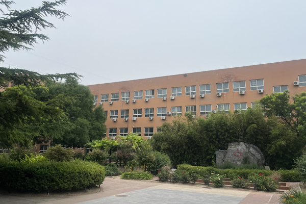 北京京衡高考复读学校校区教学环境展示