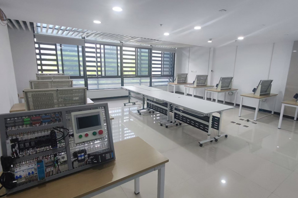 合肥沃职教育校区教学环境展示