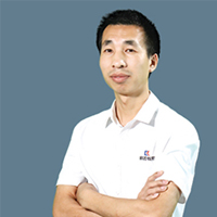 邱洪翔