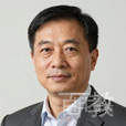李教授