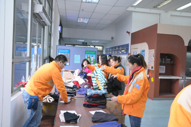 学校提倡全人教育，致力创建积极、关爱、愉悦、充满欣赏的教育环