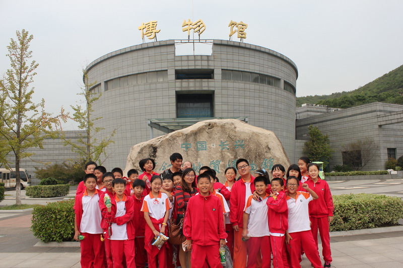 上海西外外国语学校