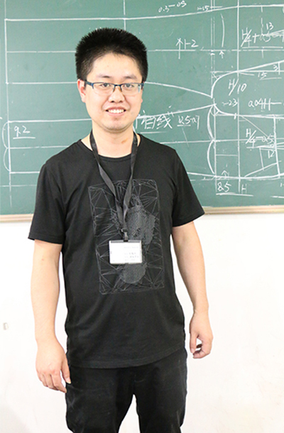 何雄兵老师