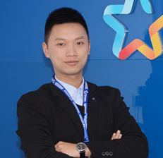 新思达国际英语-冯龙