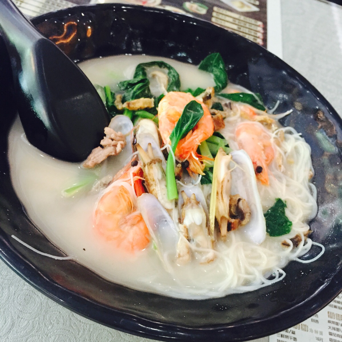 三鲜面食材处理过程