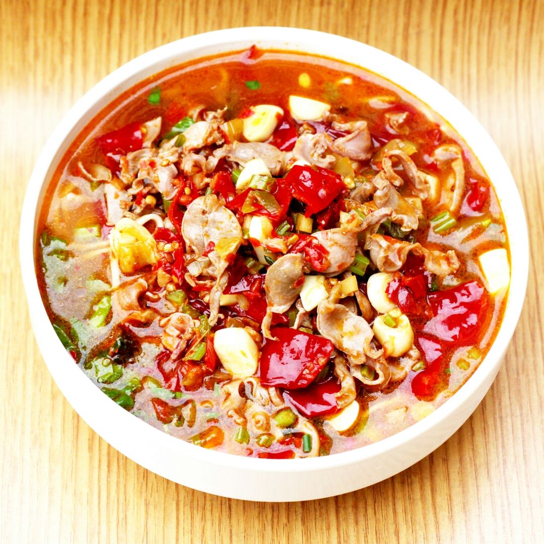 泡椒鸡杂面制作过程
