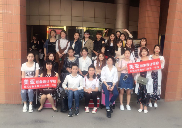 美甲教学实践