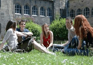 英国本科留学