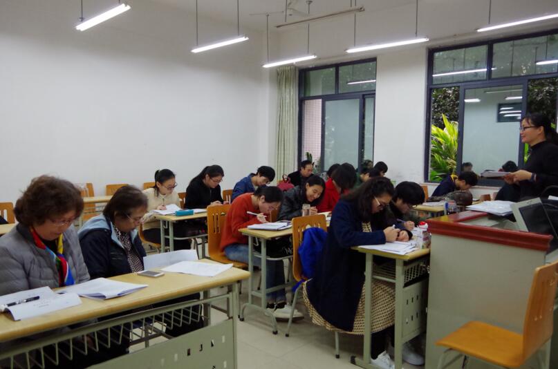 锡耶纳考前辅导课堂