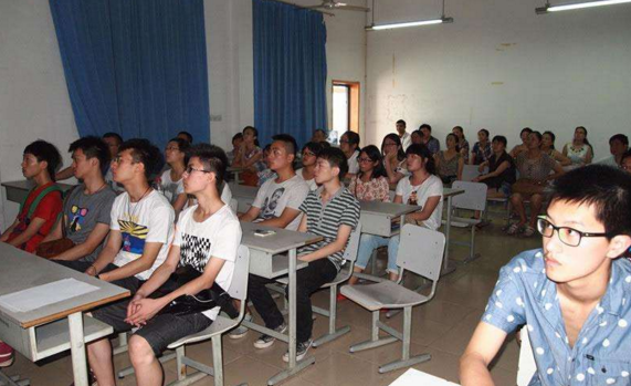 小班语言课堂实景