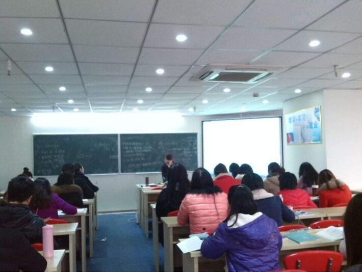 多行业会计实操场景