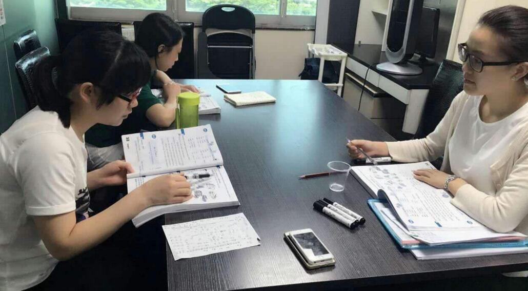 俄语中级课程教学实景