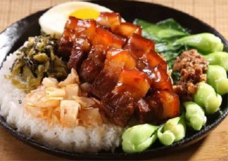 台湾卤肉饭