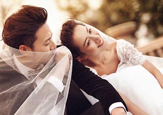 专业婚礼司仪选拔指南与培训体系解析