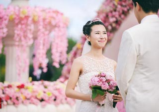 重庆婚礼主持人职业成长指南：从新人到行业精英的实战进阶