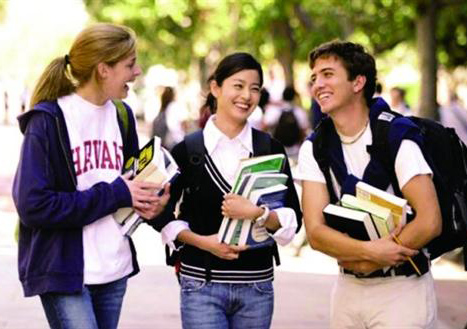 美国名校本科留学桥