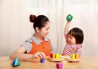 启鸣教育婴幼儿游泳指导师高级研修课程助学金计划