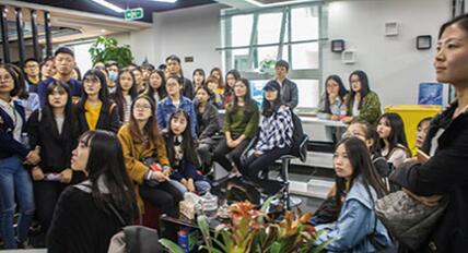 学员到青城传媒制作公司实习