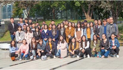学员到青城传媒制作公司实习
