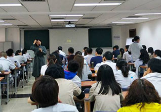 专业课程体系与定制化培训解决方案