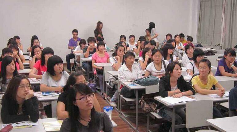 法语情景教学