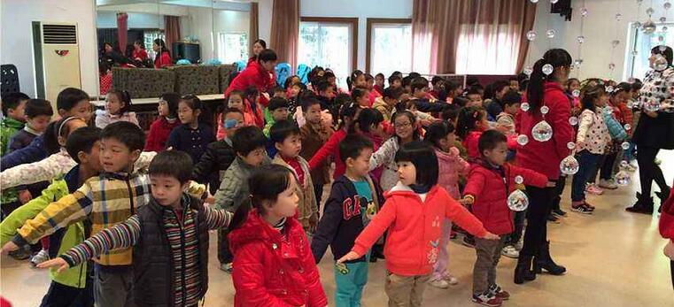 小小外交官互动课堂