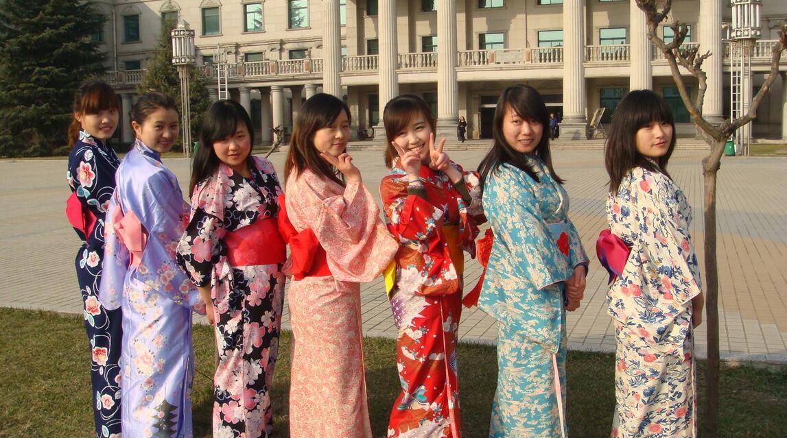 米亚古日语教学环境