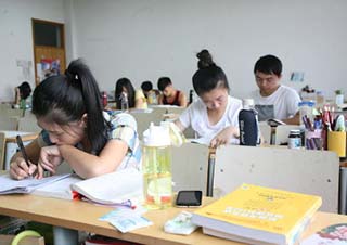名校考研突围指南：三跨考生专项解决方案