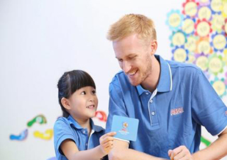 大嘴外教分齡英語教學體系深度解讀