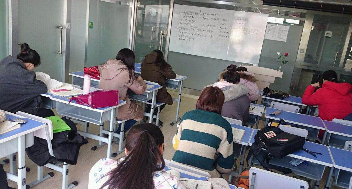 日语基础班课堂实景