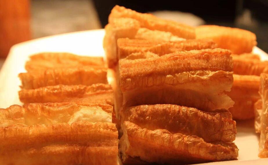 油条麻圆制作现场